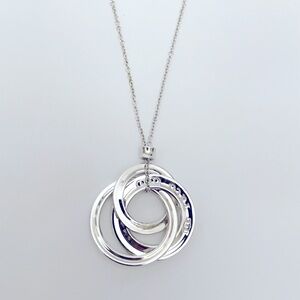 Tiffany & Co 1837 Sterling Silver Medium Interlocking Rings Pendant 16” Chain
